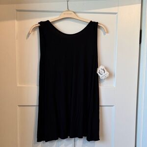 Black Sleeveless Women's Top